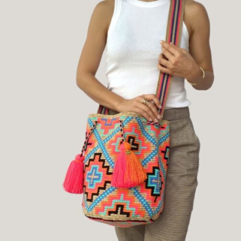 Leta Wayuu Bag - Picture 4 of 5